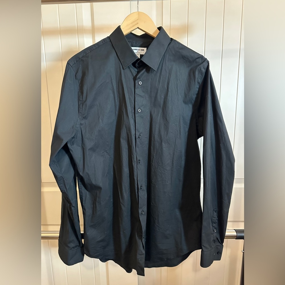 Express 1MX extra slim dress shirt. Size large, 16 to 16.5. Excellent condition.